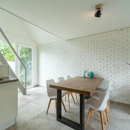 Family Near Dunes And Casa vacanze