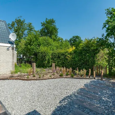 Family Near Dunes And Casa vacanze *