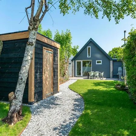 Family Near Dunes And Casa vacanze *